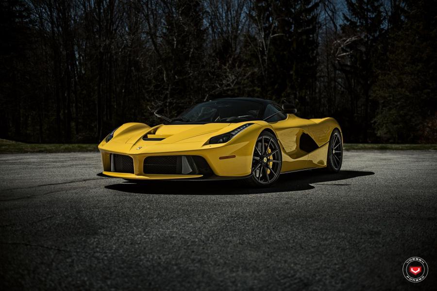  Ferrari LaFerrari on Vossen Wheels (M-X2) 2018 года  (фото 16 из 21)